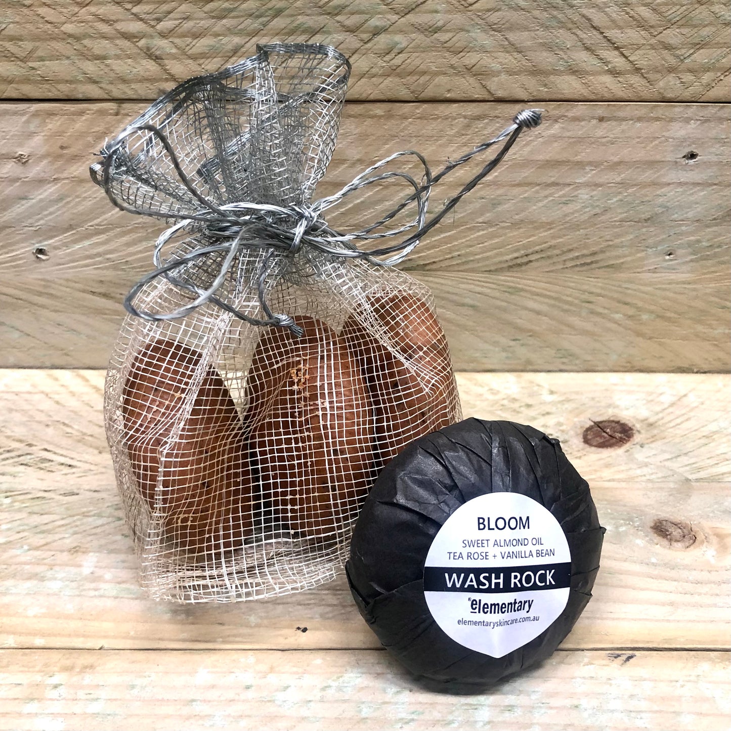 WASH ROCK | Botanical Cleansing Soap Bar