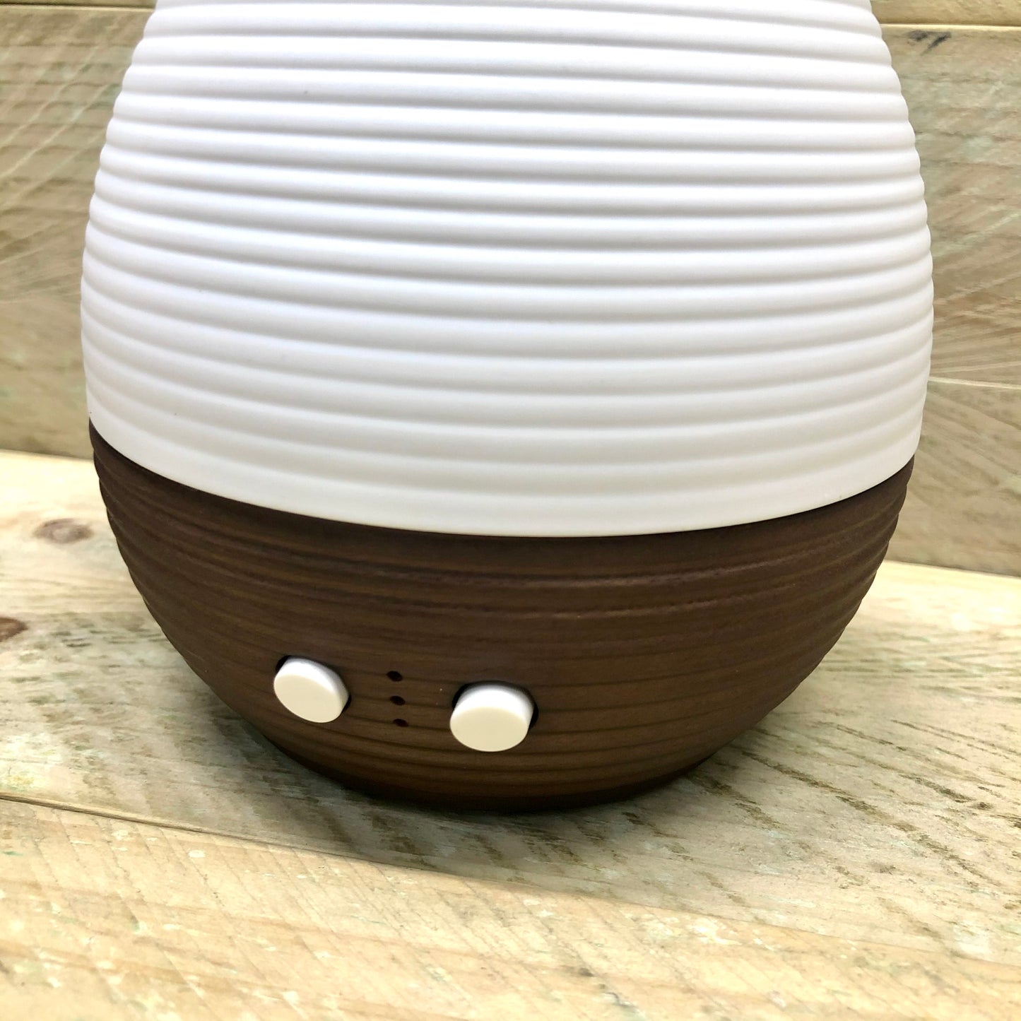 Essential Oil Aromatique Diffusers by Elementary Skin Care