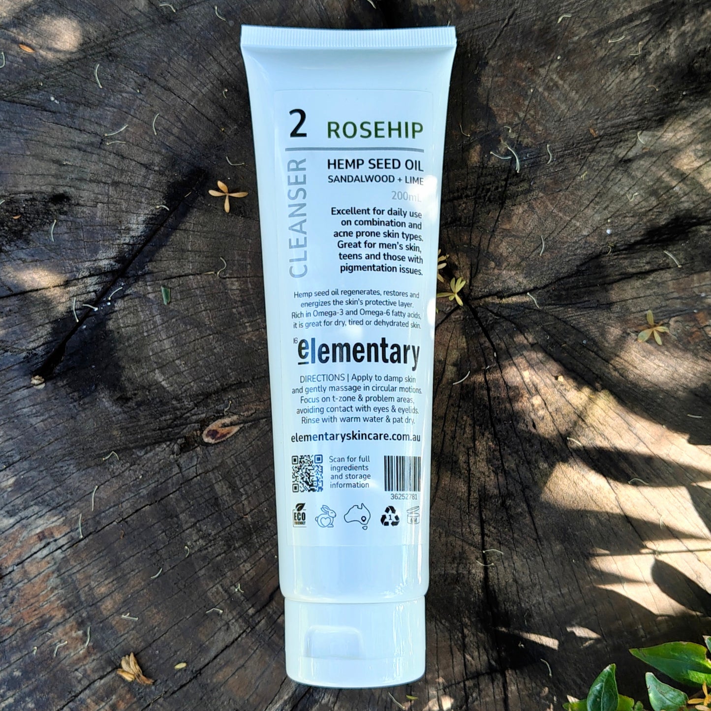 FACE | Rosehip and Hemp Seed Oil Exfoliating Facial Cleanser
