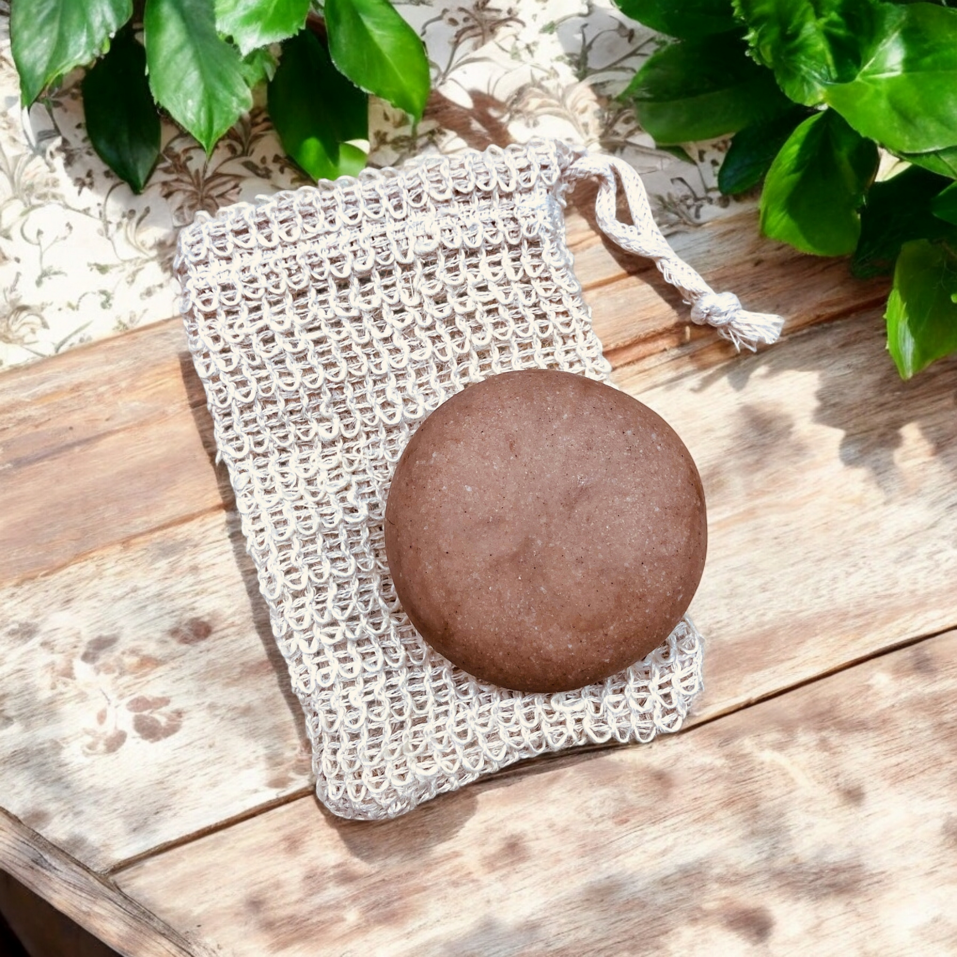 Natural Jute Soap Saver Bag for zero-waste and natural exfoliation of the skin. Elementary Skin Care, Melbourne, Australia