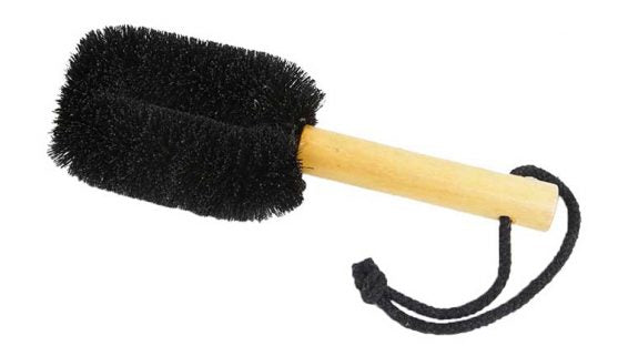 PET | Animal Grooming Brushes - KISS Skin Care | Australia, Pet Products, by Elementary & Bugsy
